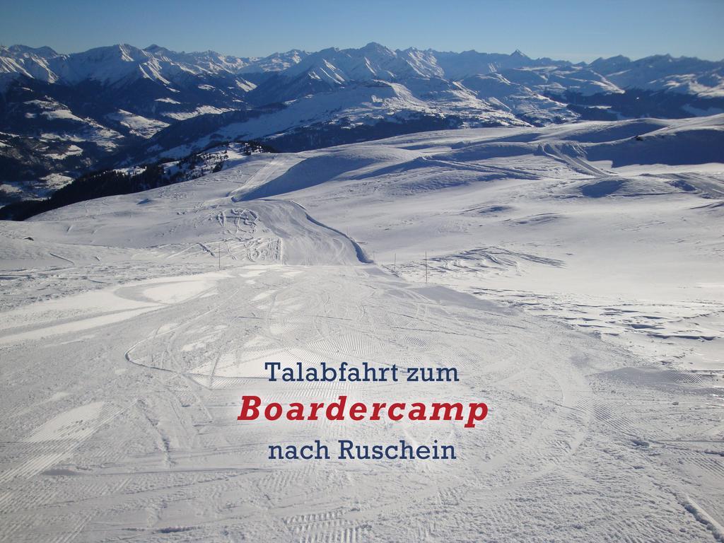 Boardercamp Laax - Swiss Mountain Hostel Ruschein Zewnętrze zdjęcie