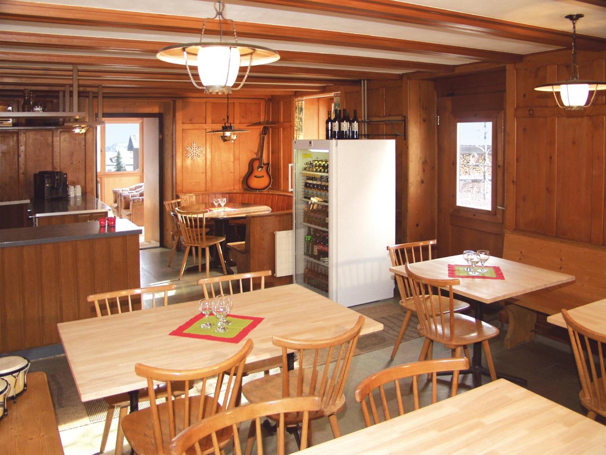 Boardercamp Laax - Swiss Mountain Hostel Ruschein Zewnętrze zdjęcie